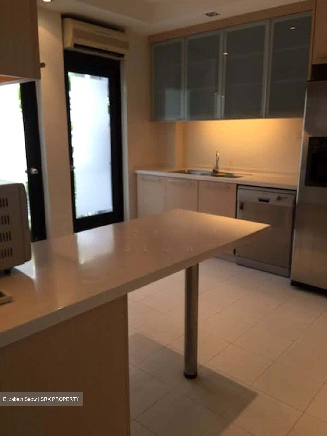 Brentwood (D9), Terrace #536819381